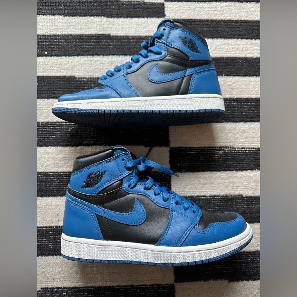 Air Jordan 1 Retro High OG GS “Dark Marina Blue”